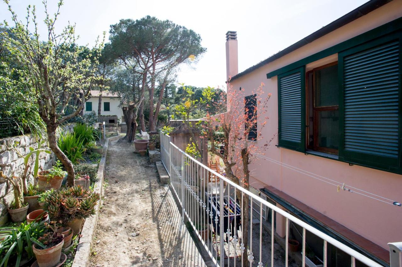 Casa Carlotta - Goelba Apartment Marina di Campo Exterior photo